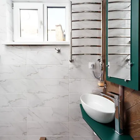 Green Apartment Апартаменти Львів