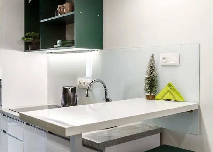 Green Apartment Apartment *